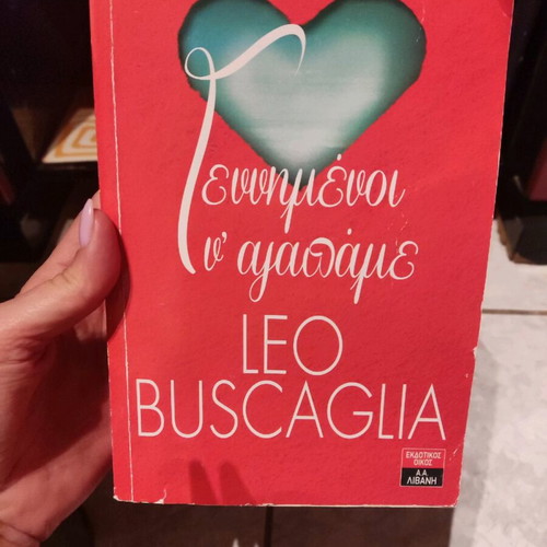 Born to Love Leo Buscaglia book used