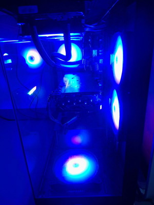 High-End Gaming PC σαν καινούργιο με Ryzen 9 5950X και RX 6800 XT