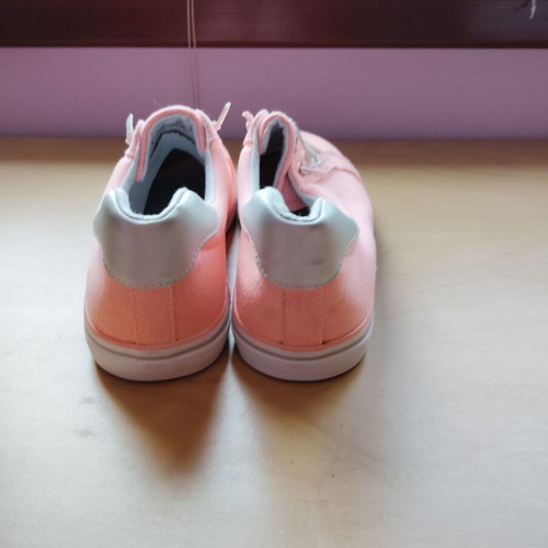 Sports sneakers new, size 42, orange