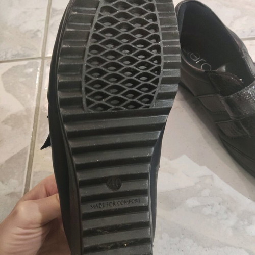 Anatomical shoes new, size 40, black