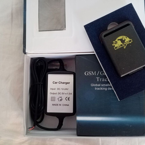 GSM/GPRS/GPS Tracker new condition