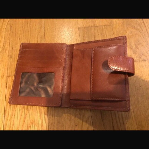 Karelias promotional wallet brown color like new, leather