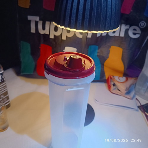 Tupperware Roi oil container 890ml