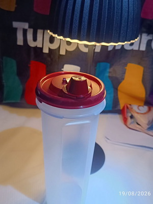 Tupperware Roi oil container 890ml