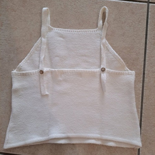 Crop top Pull & Bear like new, white with adjustable straps