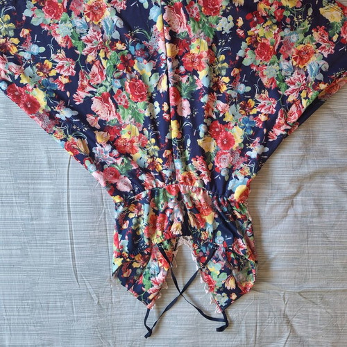 Floral Summer Dress with Lace and Open Back, like new, colorful