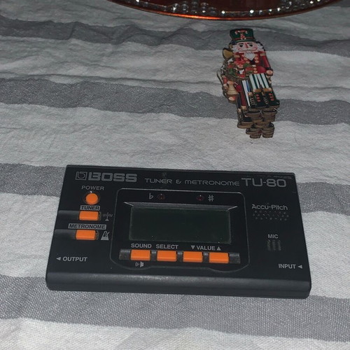 Boss TU-80 tuner metronome authentic in like new condition
