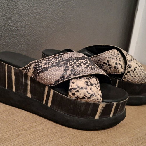 Glamazons women's platform shoes used, size 38, black and beige