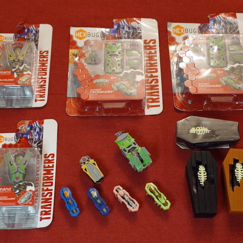 Hexbug set like new with 13 nano and Battle Ground Spider