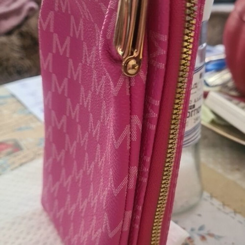Wallet and crossbody bag women's pink new with phone holder