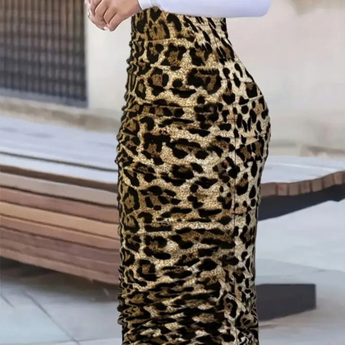 Shein leopard skirt XXL, like new, elastic and comfortable