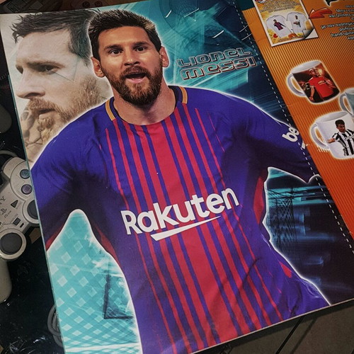 Europe's Champions 2017-2018 sticker album used