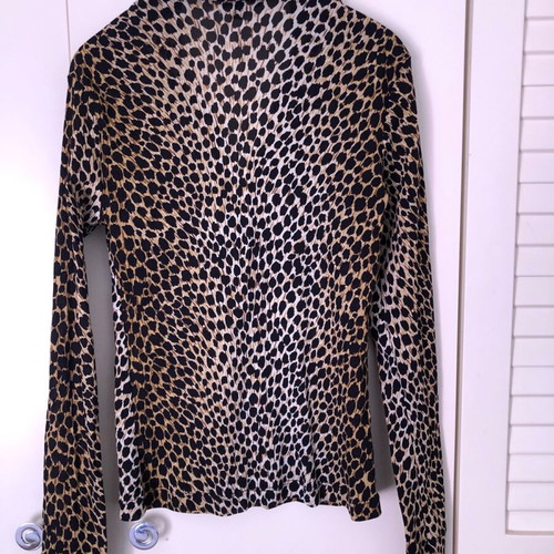 Kookai women's shirt like new, slim fit, size S