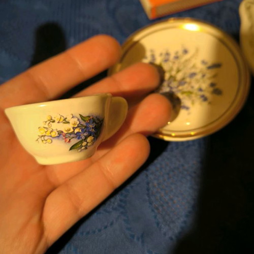 Small Japanese porcelain tea set