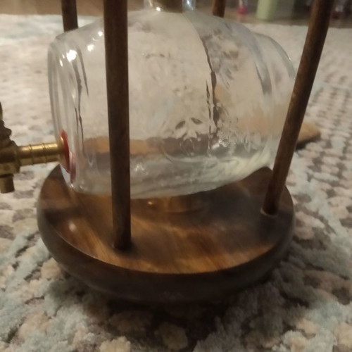 Wooden decorative item new for filling alcohol