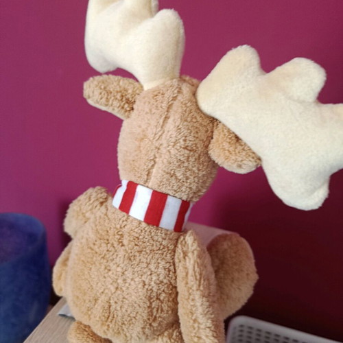 Soft reindeer plush toy like new