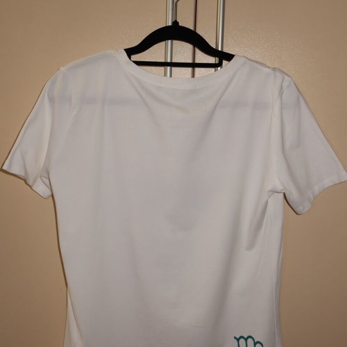 Karl Lagerfeld T-shirt new, small size L