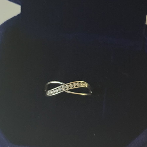 Diamond ring 375 white gold No52 with diamonds