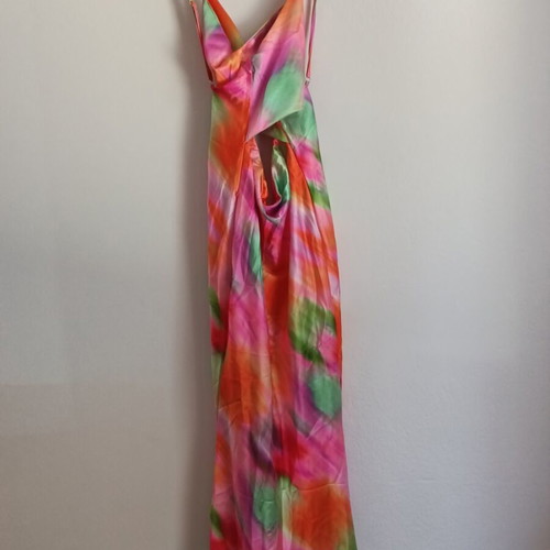 Missguided summer dress like new, pink and orange, front slit
