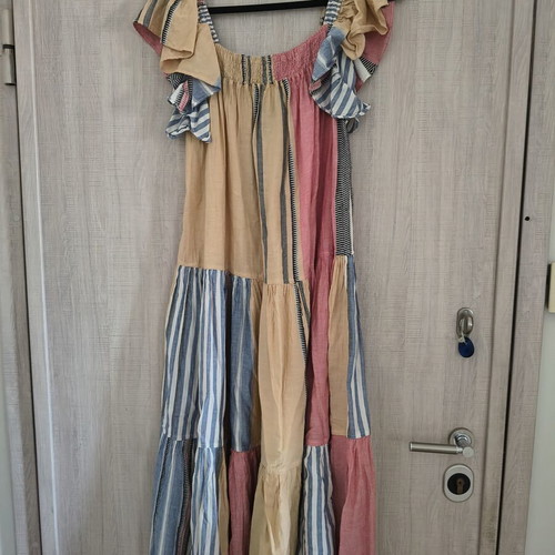 Nema dress size M-S with elastic shoulder straps, new