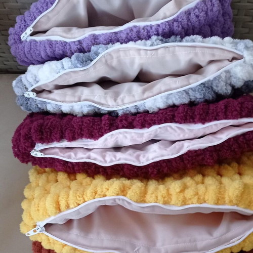 Handmade Puffy Alize Cosmetic Bag Hypoallergenic