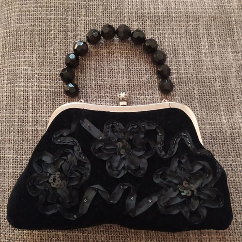 Vintage velvet hand bag used