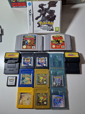 Συλλογή παιχνιδιών Pokemon σαν καινούργια, Nintendo Game Boy και DS