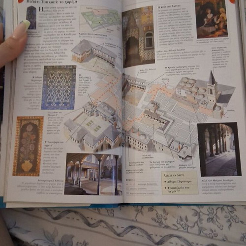 Book about Constantinople like new, detailed guide with map