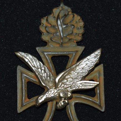 Luftwaffe Iron Cross used ww2 personal item