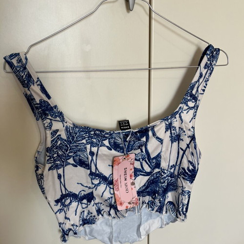Crop top tank top new, size M, white and blue