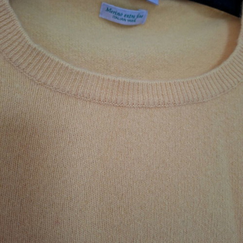 Benetton yellow pullover used, small-medium