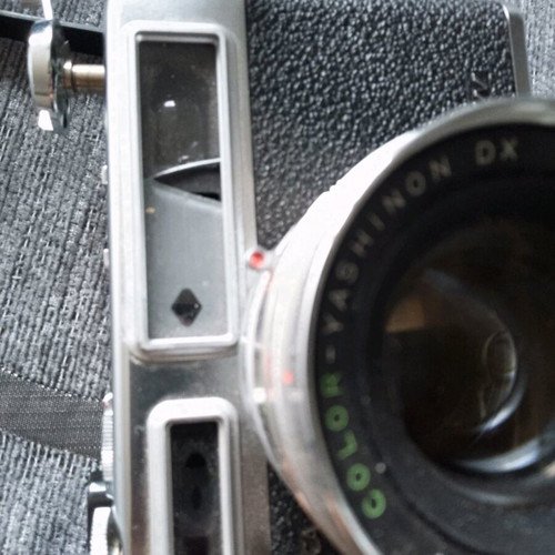 YASHICA Electro 35 vintage camera used with broken glass
