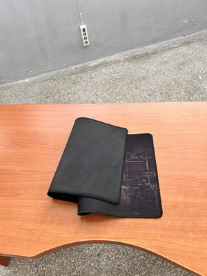 Mousepad large used, good condition