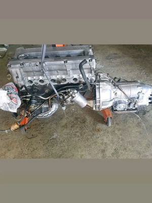 Мерцедес Американа двойно карбуратор 2800cc