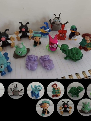 Kinder figures pack of 14 like new