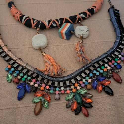 Summer necklaces used, pack of 8, multicolor