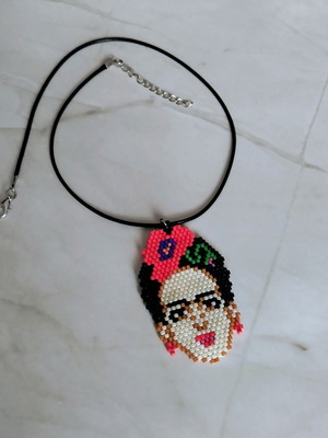 Κολιέ Frida Kahlo με miyuki κατόπιν παραγγελίας, πολύχρωμο