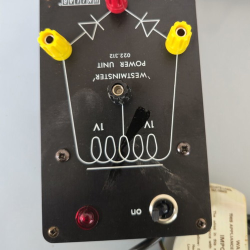 Power Supply new, unused for electromagnetism experiments