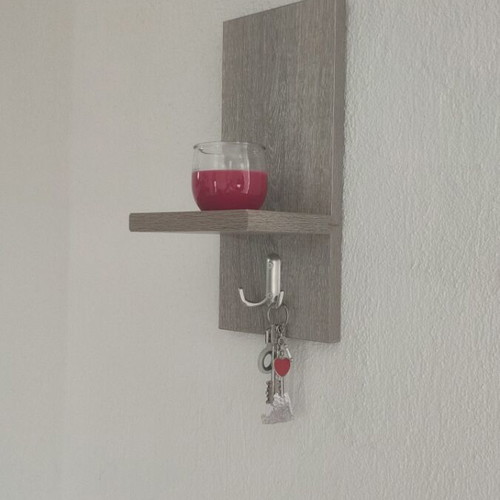 Shelf key holder like new, practical wall hook