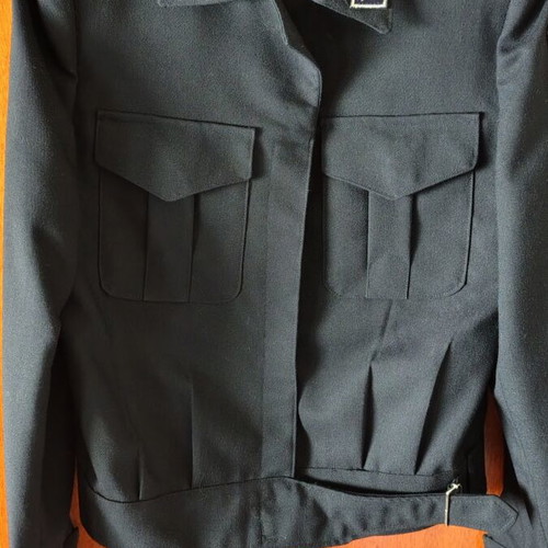 Female Police Officer Winter Uniform like new, medium size