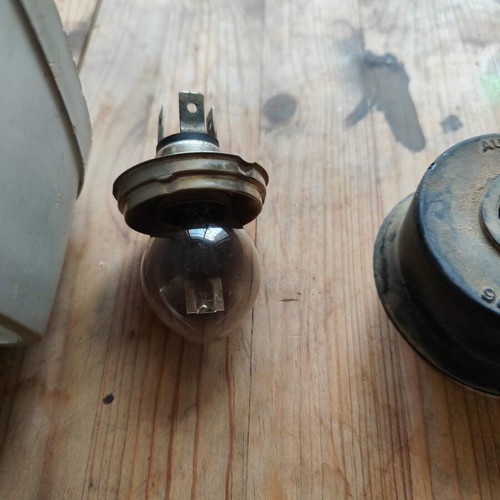 Auteroche front headlight used for Ford Massey Ferguson tractor