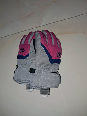 Ziener kids ski gloves used, size 5