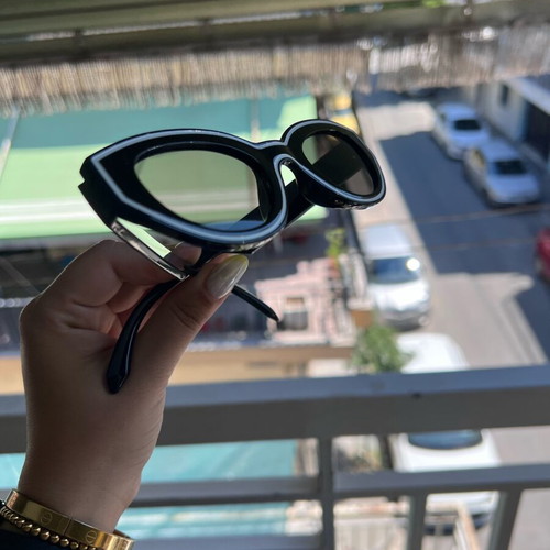 Y2K Cat Eye Sunglasses Black With White Detail Like New