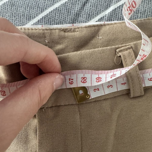Tailored cigarette pants beige size 32 like new