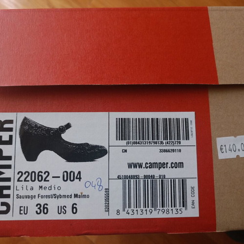 Camper Green Leather Pumps Size 36 Like New