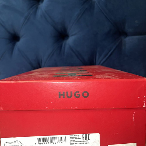 Hugo Boss men's black leather shoes like new, size 44