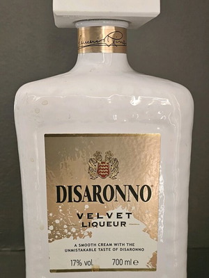 Disaronno Velvet empty bottle like new, elegant