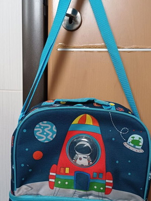Insulated Lunch Bag for Boys like new