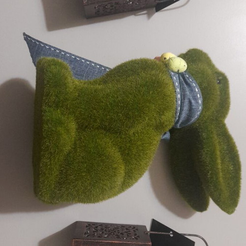 Decorative green rabbit with 2 lanterns like new