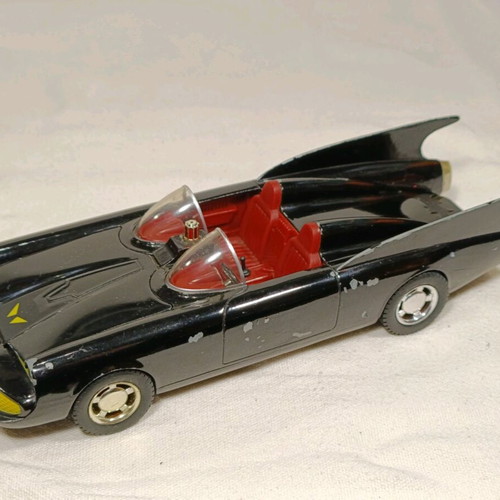 Batmobile Corgi 1969 vintage metal toy car used